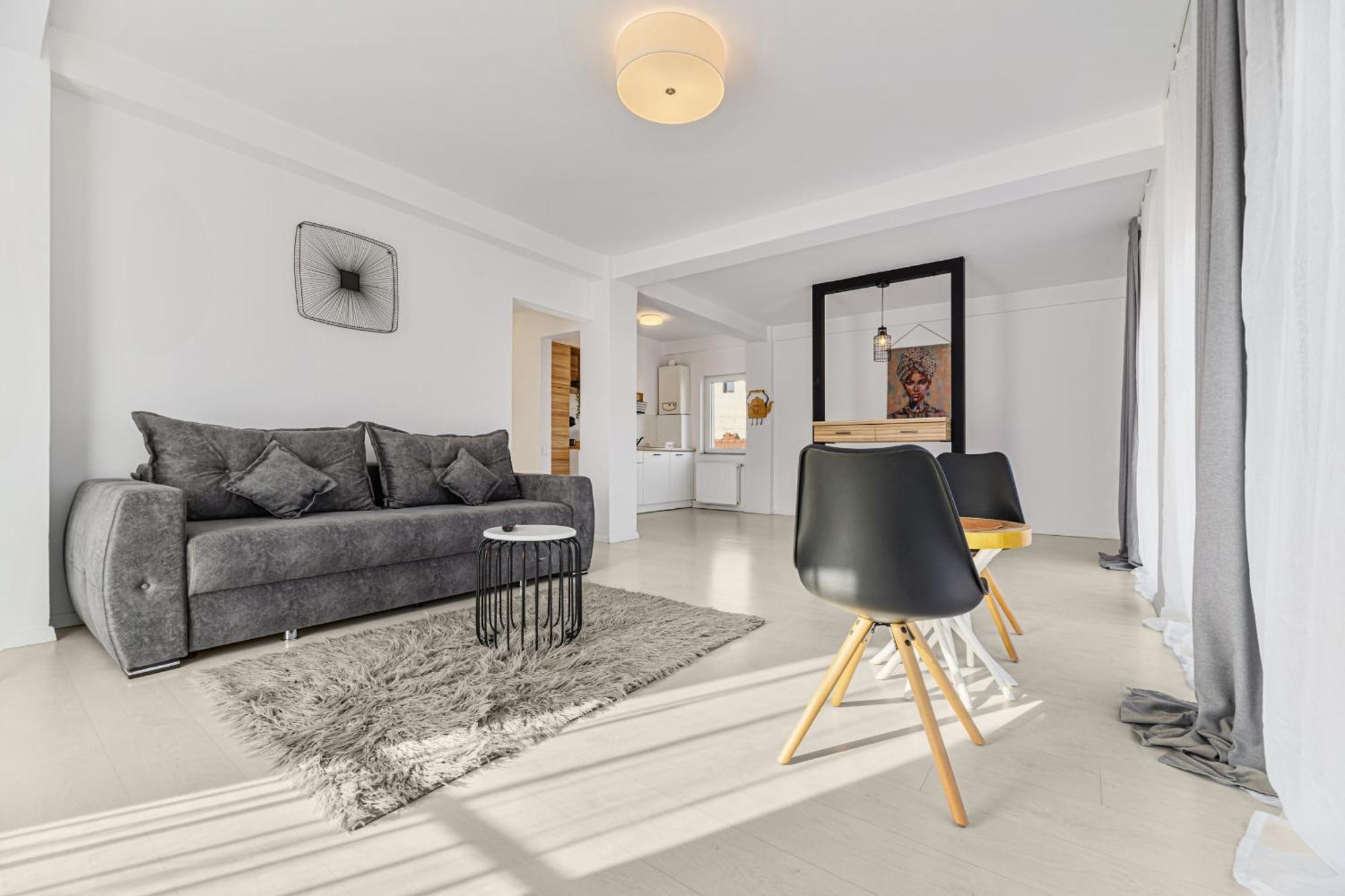 Harmony Apartments - Brasov City Center Екстер'єр фото