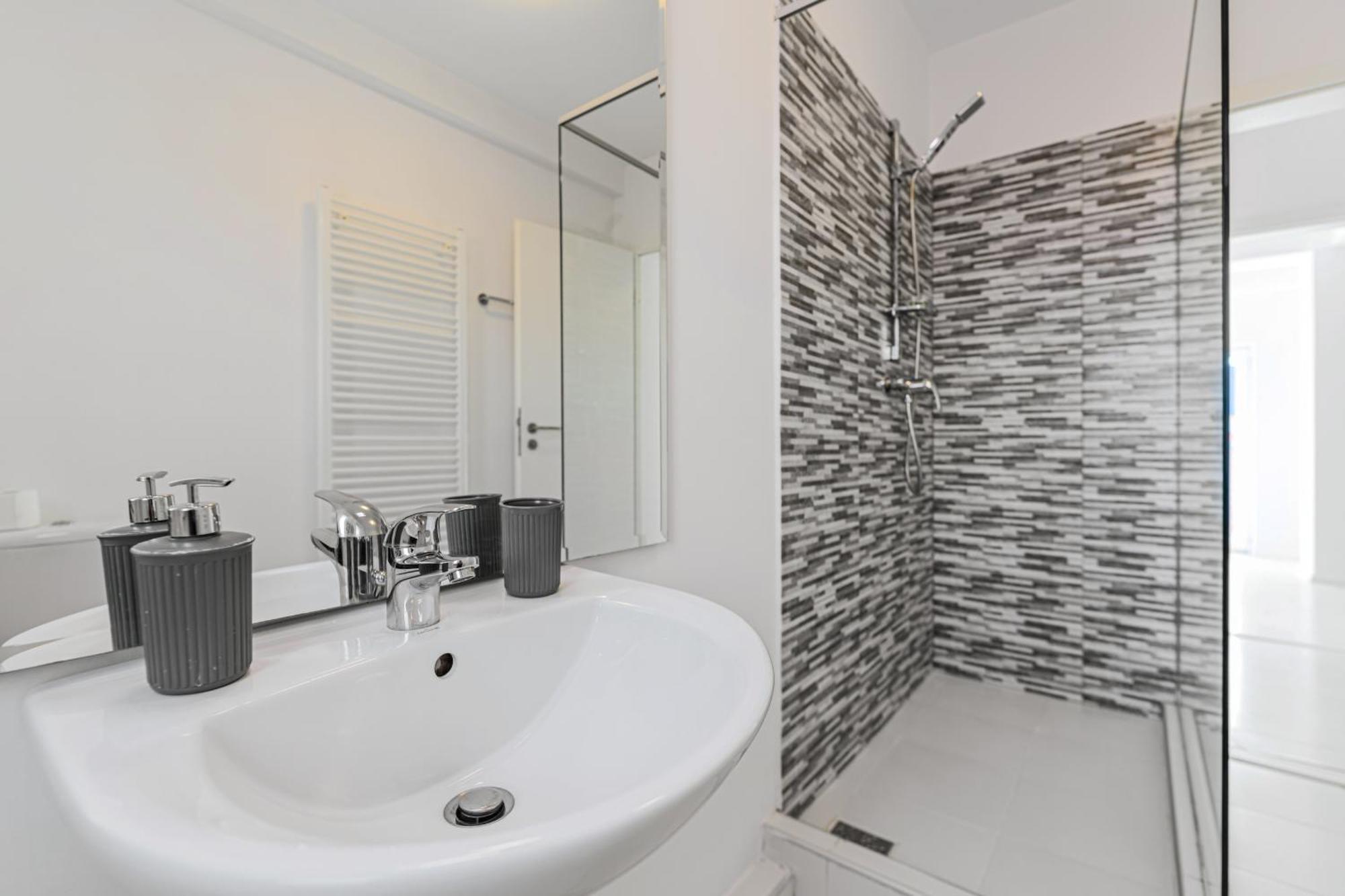Harmony Apartments - Brasov City Center Екстер'єр фото